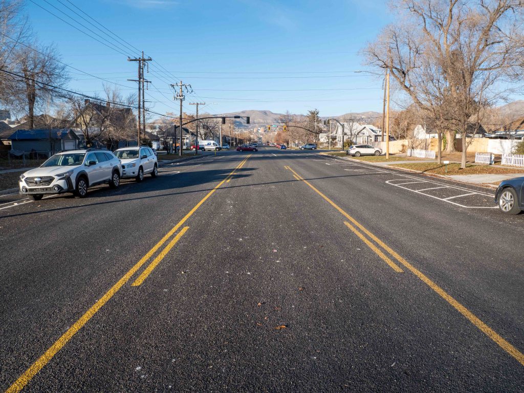 400 East after the 2023 surface treatment and lane reconfiguration.