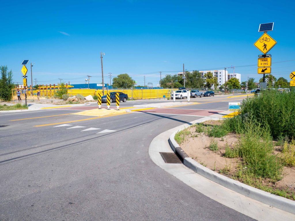 A picture of the enhanced crosswalk where the Folsom Trail crosses 1000 West.