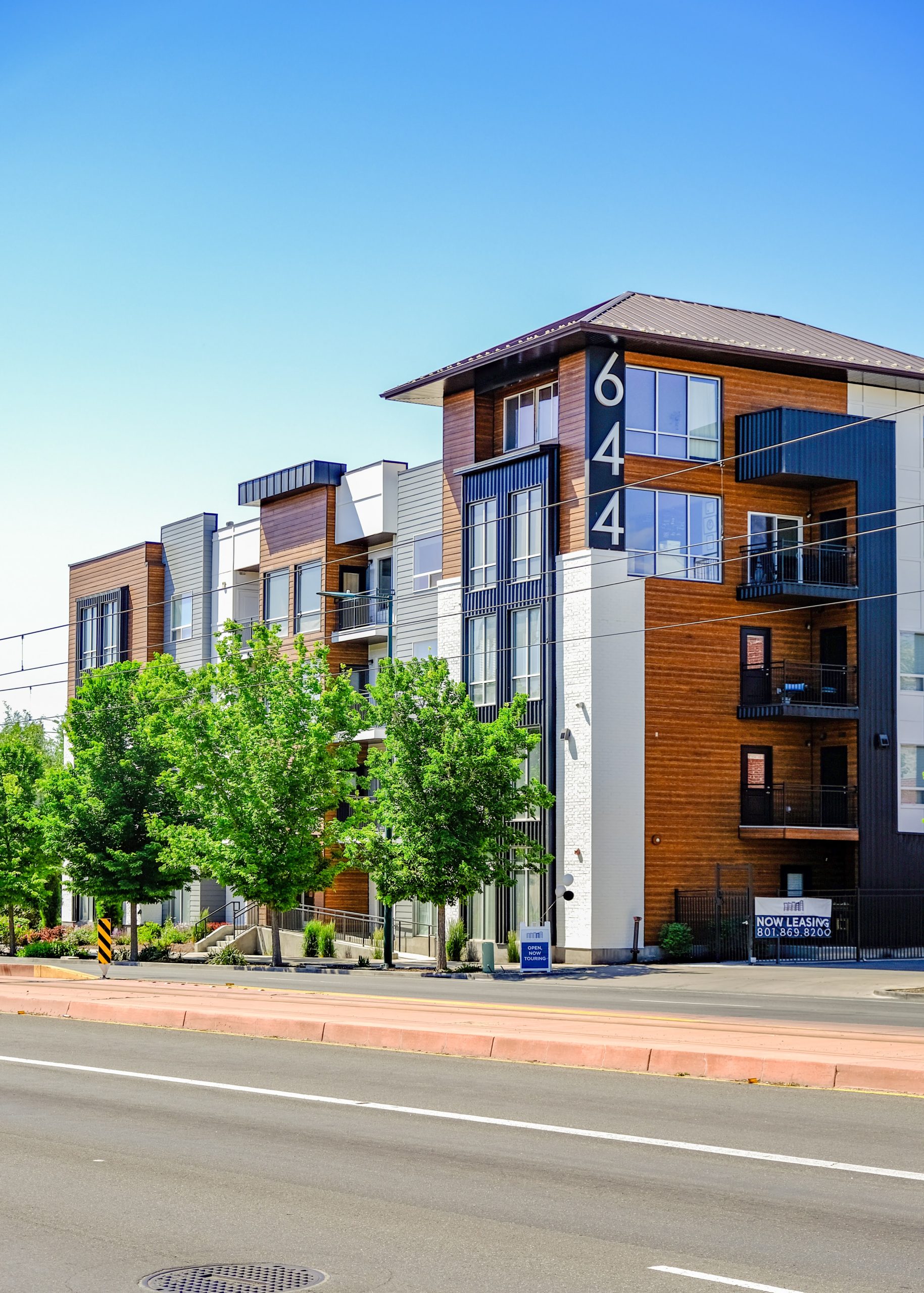 image of a building in downtown Salt Lake City
